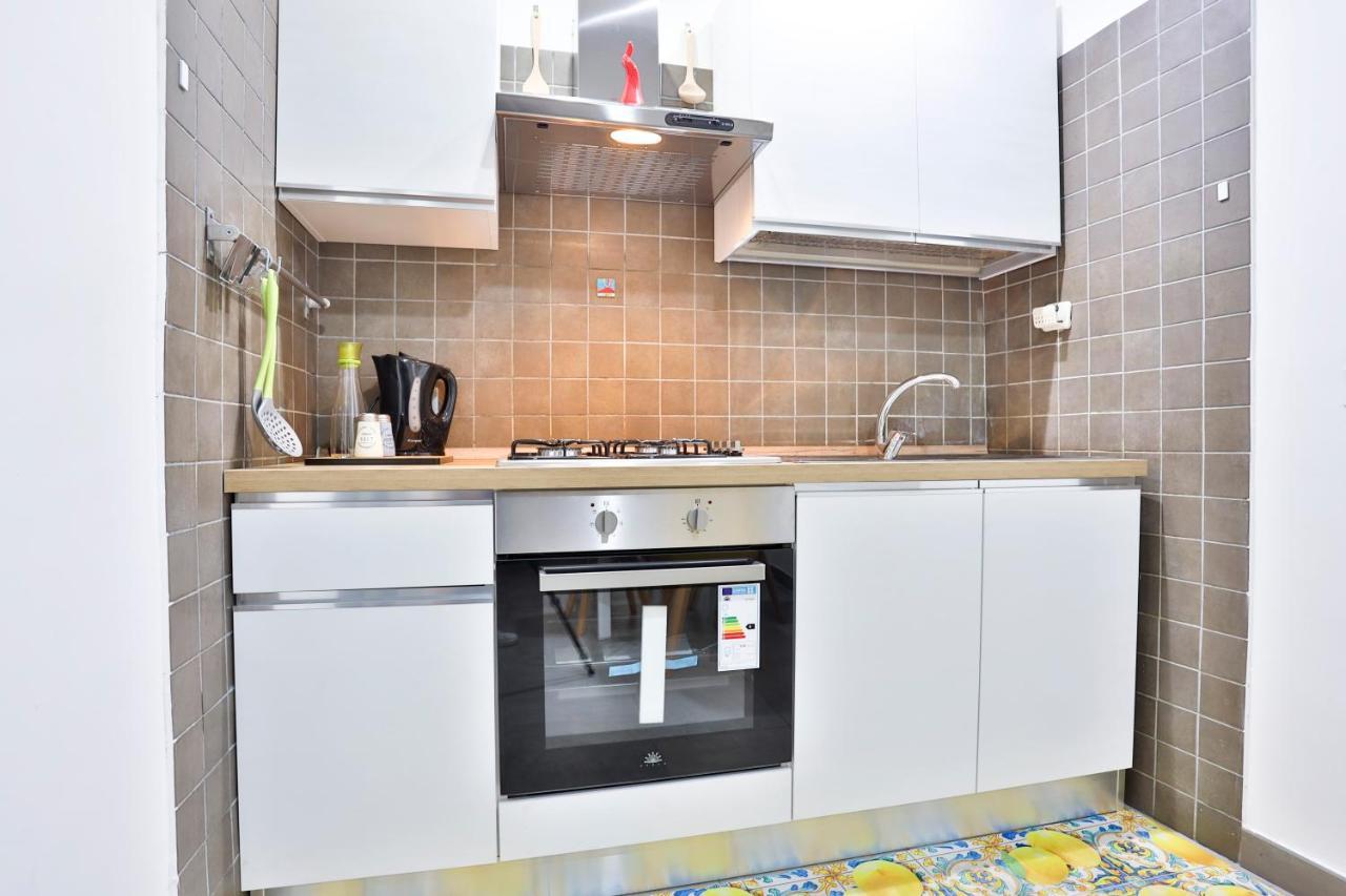 Porta Medina Apartment ナポリ エクステリア 写真